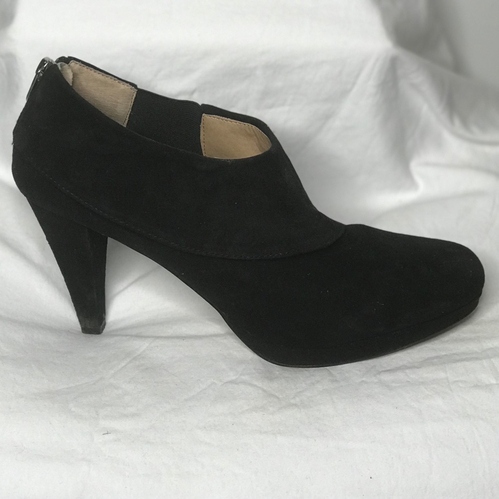 COPY - Adrienne Vittadini Ankle Boots